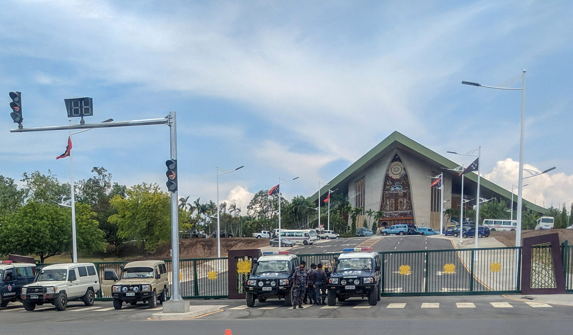 Public-private policing partnerships: new thinking in PNG security