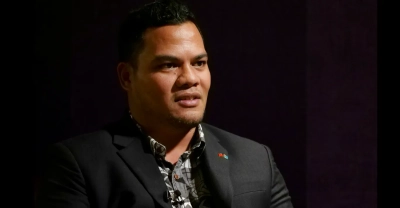 Portrait of The Hon Simon Kofe